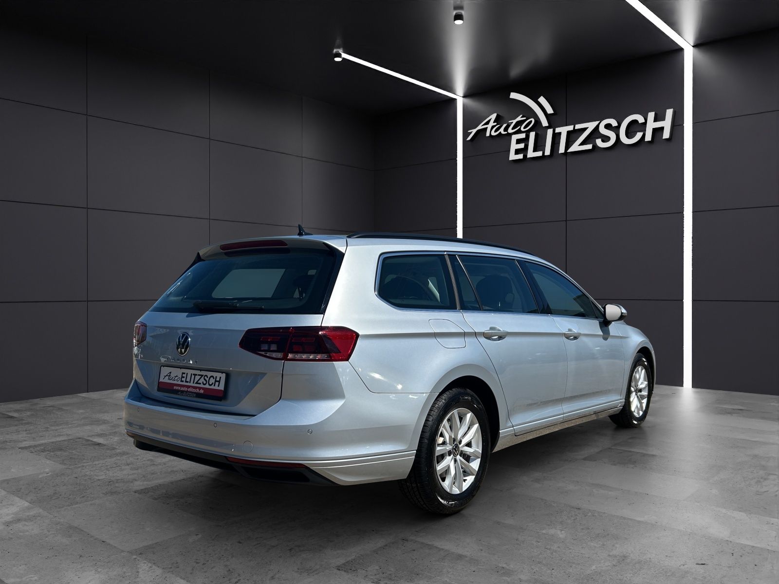 Fahrzeugabbildung Volkswagen Passat Variant TDI Business DSG LED Navi ACC AHK