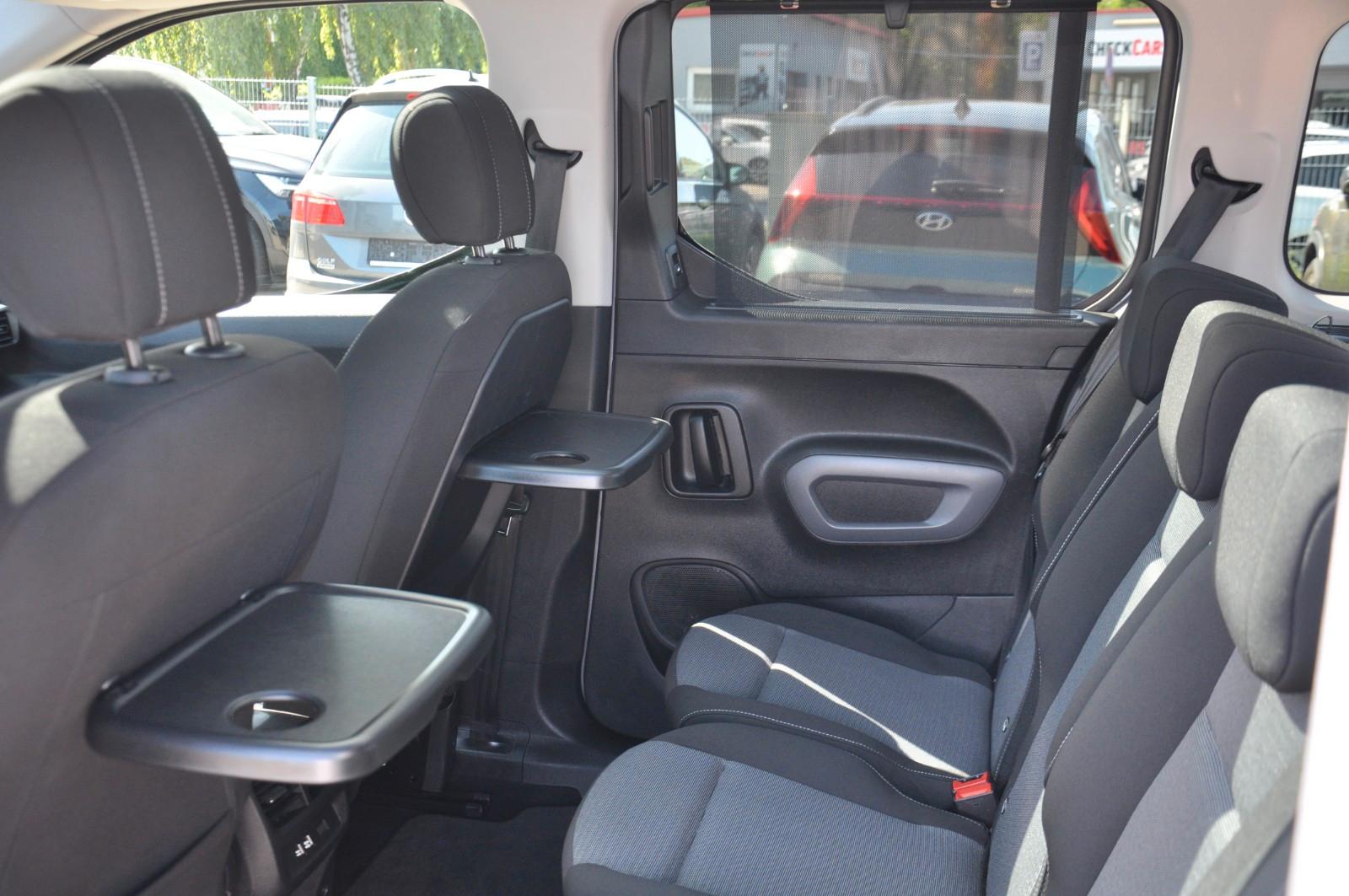 Toyota Proace City Verso L1 Executive Aut. AHK-PANO-HUD