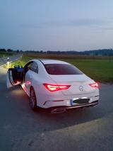 Mercedes-Benz CLA 220 Coupe, AMG line, Panoramadach, Navi - Mercedes-Benz CLA 220: Sportwagen
