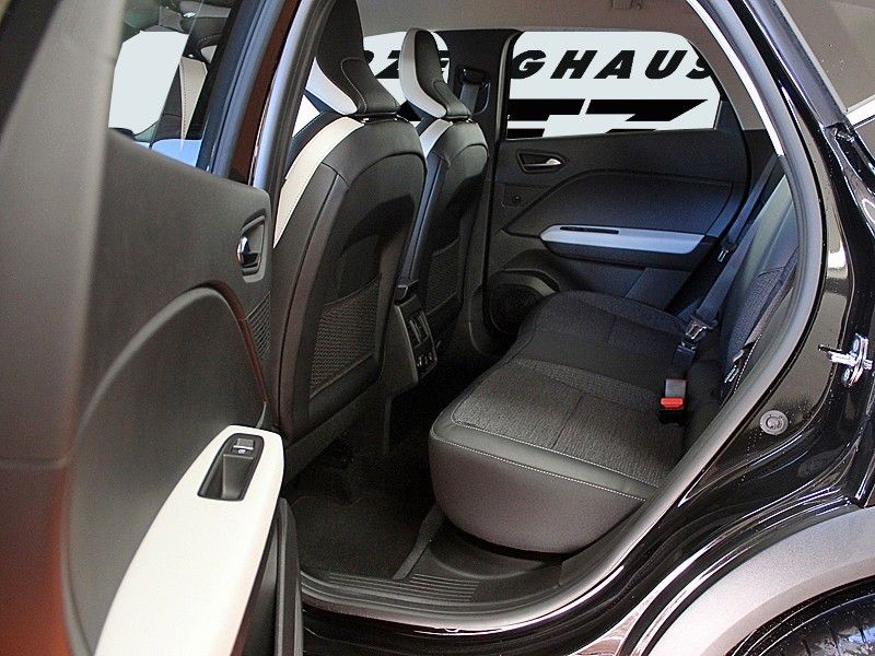 Fahrzeugabbildung Renault Captur E-Tech Plug-In 160* Edition One *