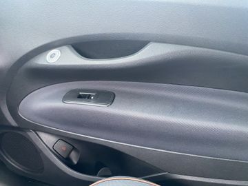 Fiat 500e 42kWh Icon 360°*Sitzheiz*LED*DAB*LM*