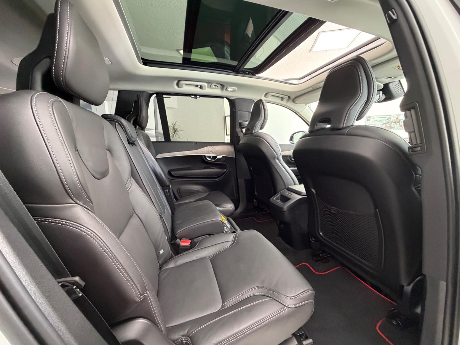 Volvo XC90 Plus Dark AWD 7.Sitze, PANORAMA
