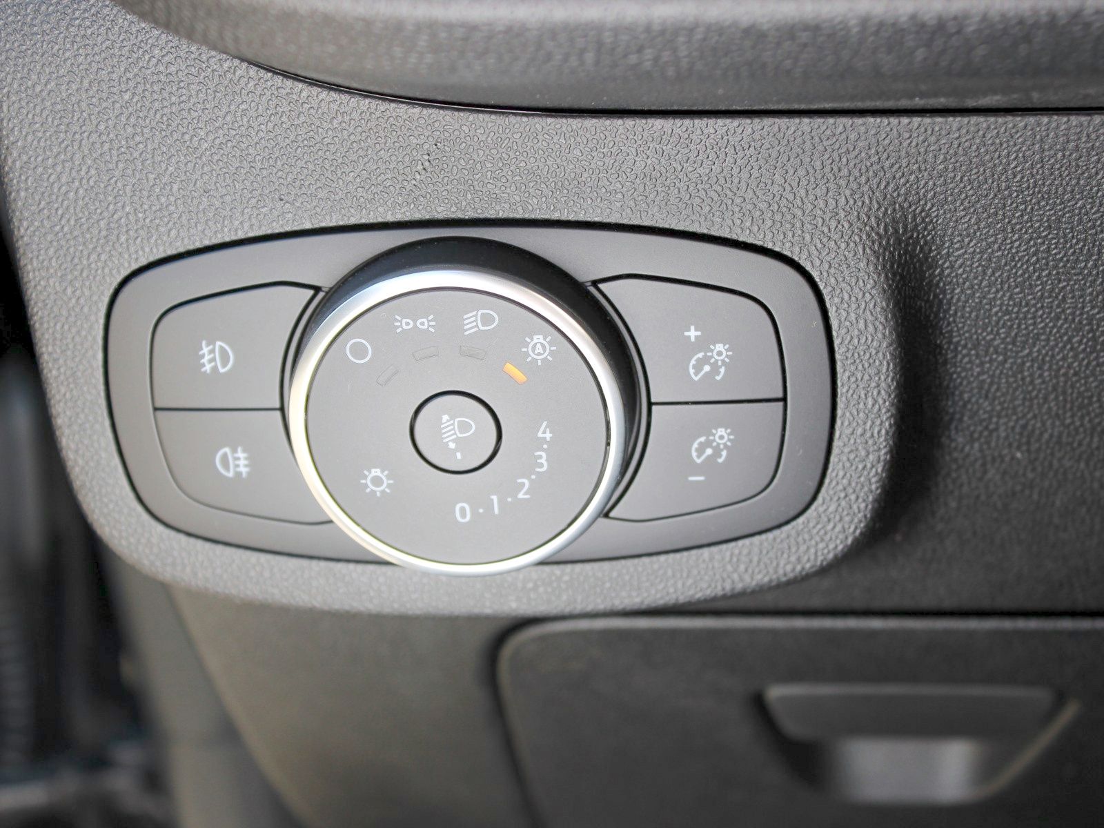 Fahrzeugabbildung Ford Fiesta Active 1,0 EcoBoost Start/Stopp
