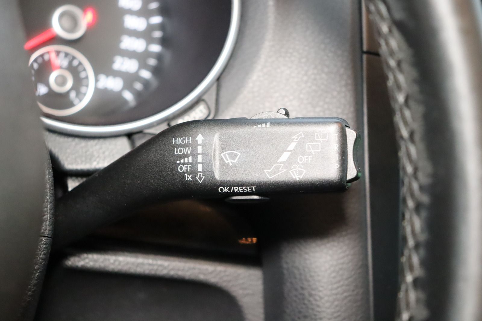 Fahrzeugabbildung Volkswagen Golf 1.6 TDI BMotion Tech Comfortline Variant