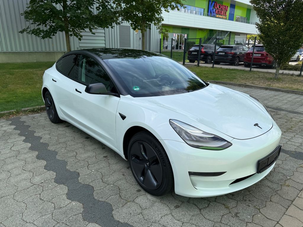 Image of Tesla Model 3