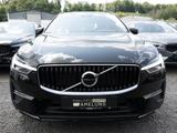 Volvo XC60 B4 Core KAMERA NAVI W-LAN AHK FACEL. LED - Volvo: C