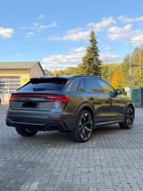Audi RSQ8 AHK,StHzg,LM23+22,Carbon,B&O,Keramik,VOLL!! - graue Audi RSQ8