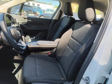 BMW 220i Active Tourer DAB LED Komfortzg. Shz