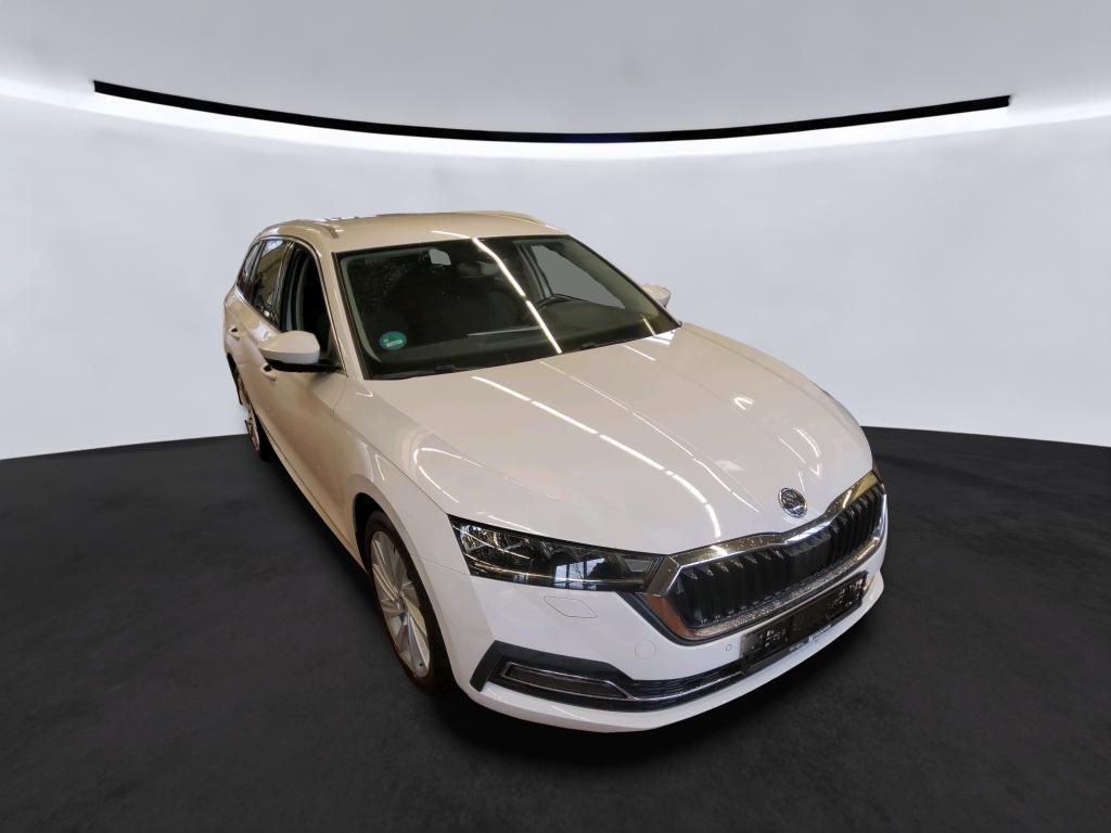 Fahrzeugabbildung SKODA Octavia Combi TDI First-Edition DSG Standhzg. LE