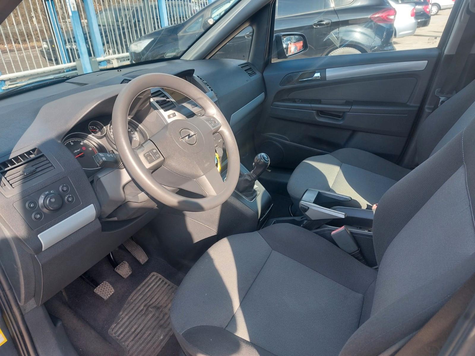 Opel Zafira 2007 — photo 14