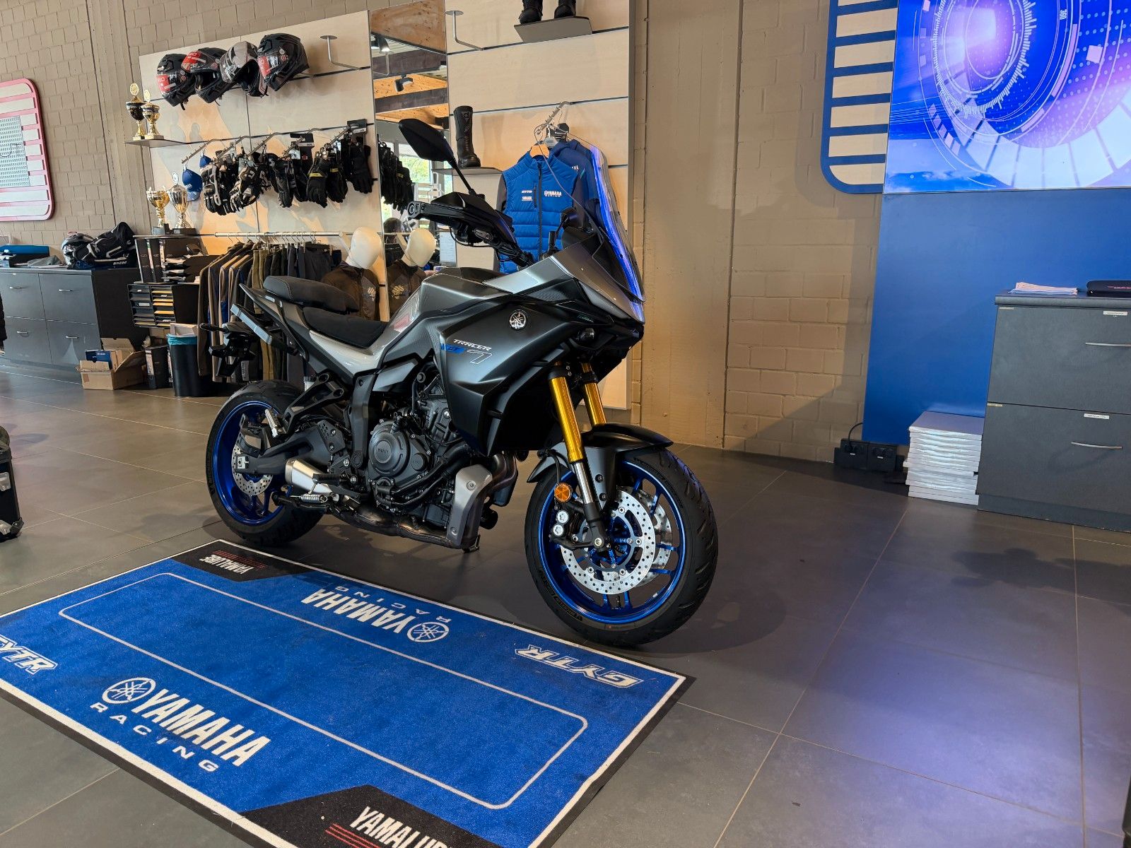 Fahrzeugabbildung Yamaha Tracer 7 GT Herbst Deals