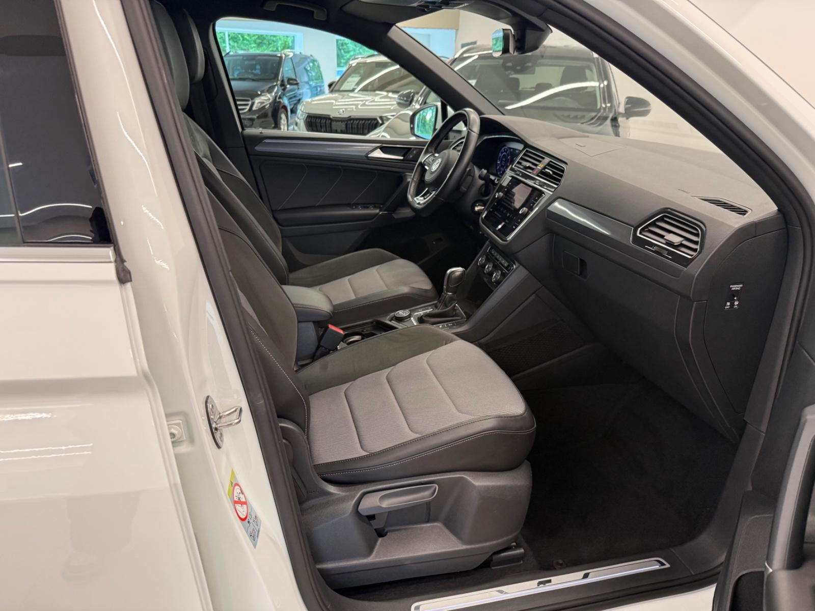 Volkswagen Tiguan Highline 2X R-LINE 4Motion 1HAND