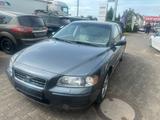 Volvo S60 Lim. 2.4 Kinetic - Volvo S60 Kinetic mit Benzin-Antrieb