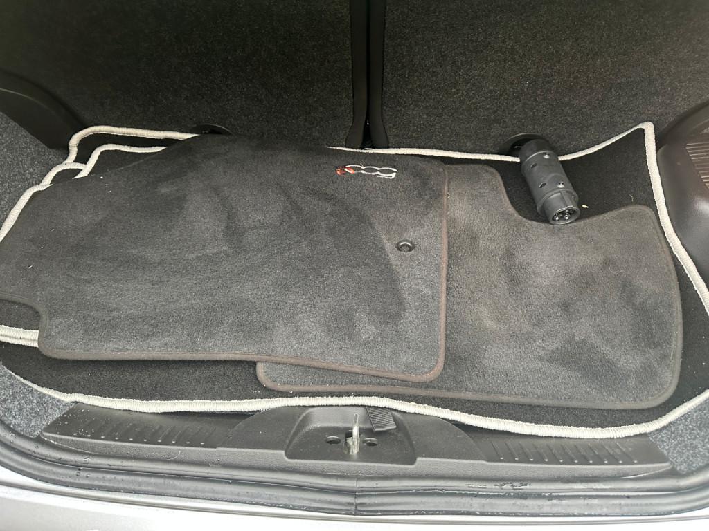 Fiat 500e Abarth California Klima+Navi+Ganzjahr+SH+FS