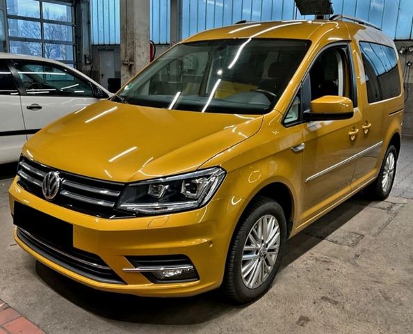 Volkswagen Caddy PKW Highline BMT AHKupplung