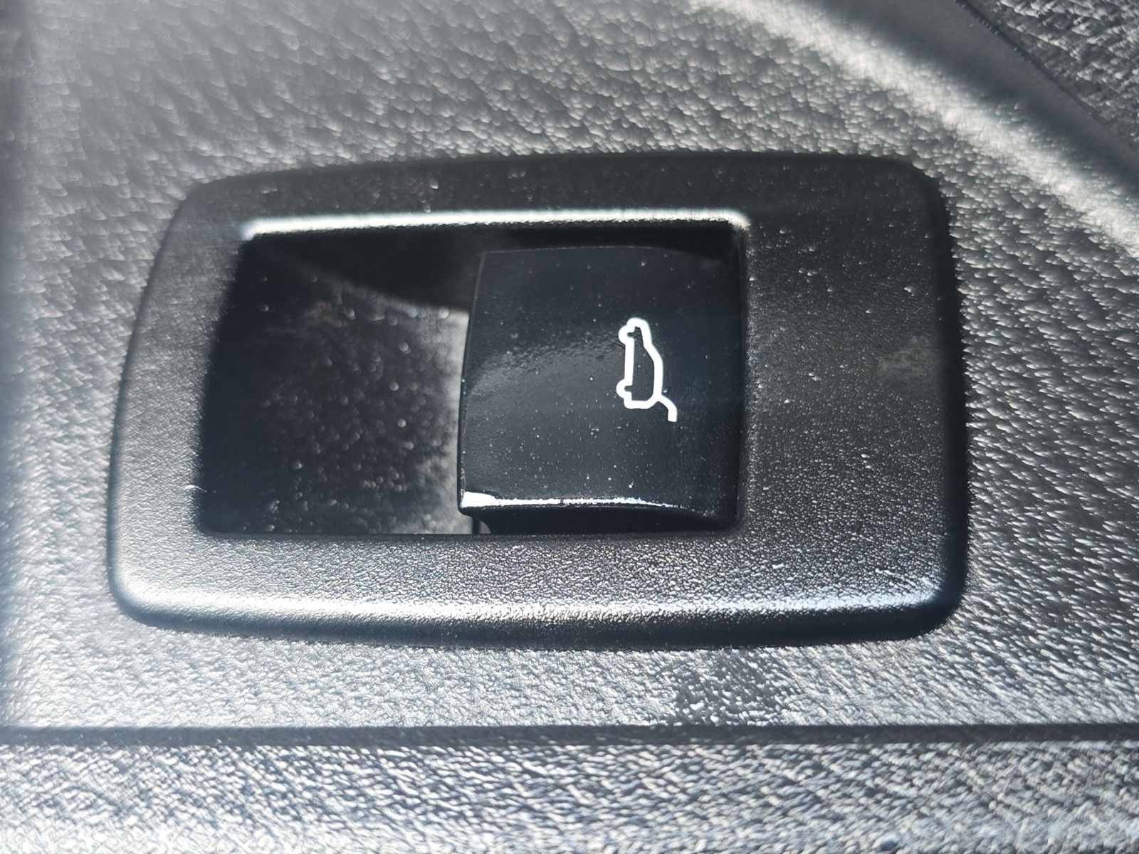 Fahrzeugabbildung BMW X1 xDrive 18 d Sport Line AUTOMATIK