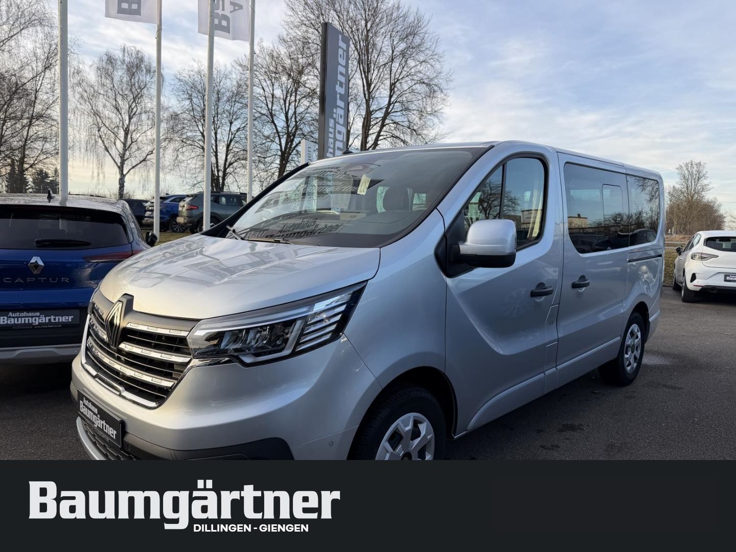 Fahrzeugabbildung Renault Trafic Combi Evolution Blue dCi 150 EDC 9-Sitzer