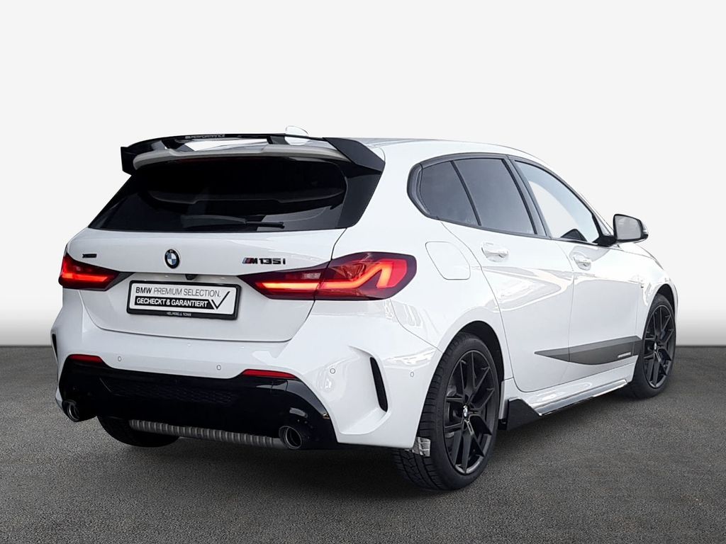 BMW M135 i xDrive M Performance HarmanKardon HUD ACC 