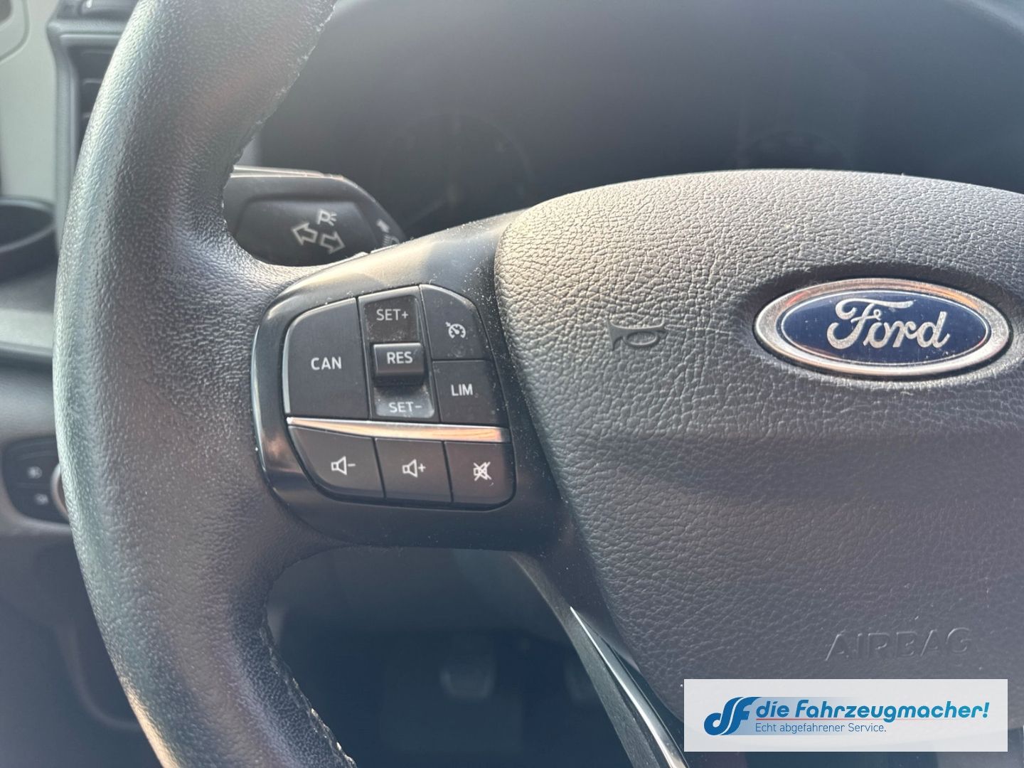 Fahrzeugabbildung Ford Transit Kombi 350 L3 Trend LIFT* Temp Tel.-Vorb.