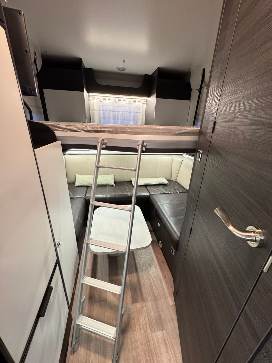 Fahrzeugabbildung Benimar Mileo M282 LOUNGE LUFTFEDERUNG SOLAR TV SAT AHK