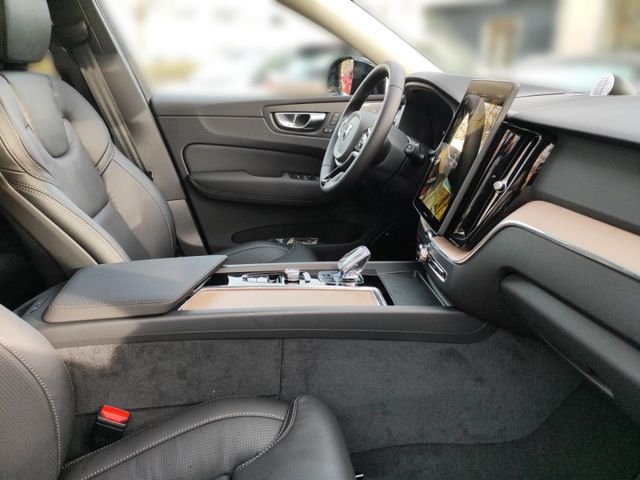 VOLVO XC 60 (Bild 24 von Array)