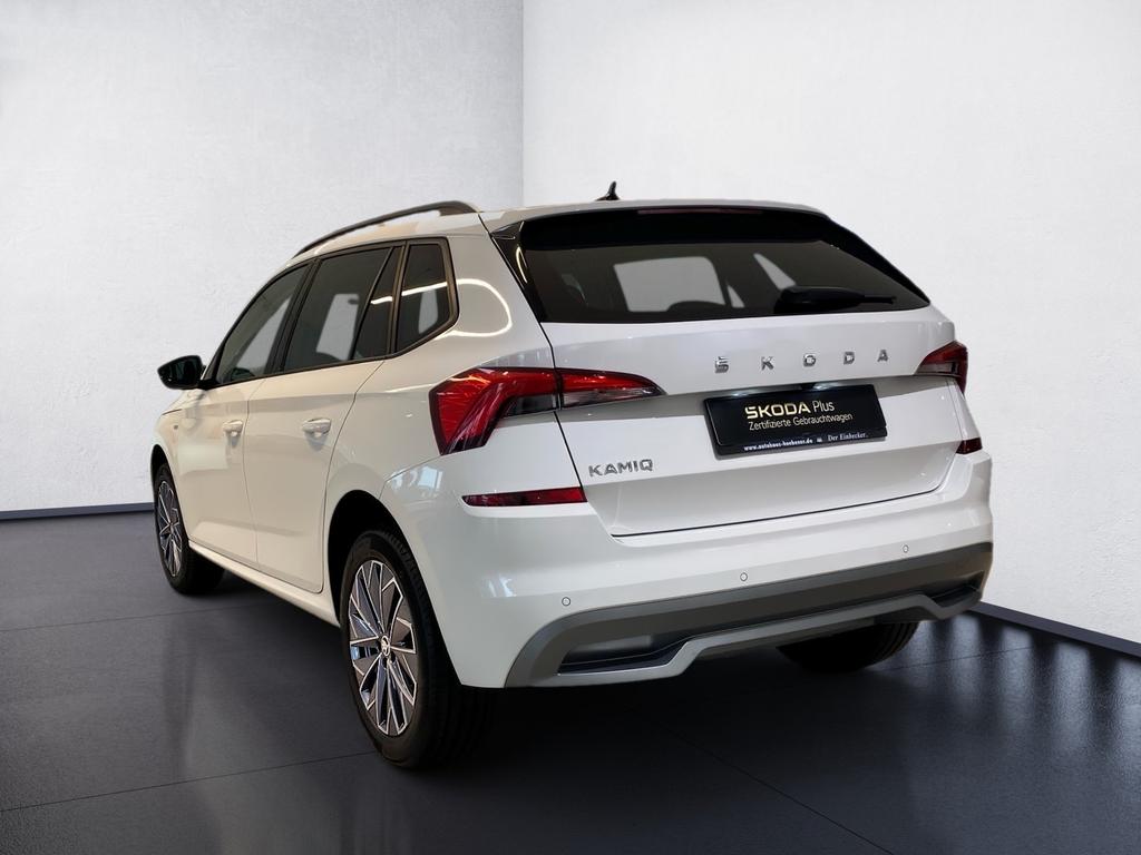 Skoda Kamiq 2023 г. Белый, пробег 42800 км