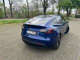 Tesla Model Y Long Range Dual Motor AWD Long Range - Tesla Model Y mit Anhängerkupplung