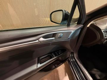 Ford Mondeo - 9