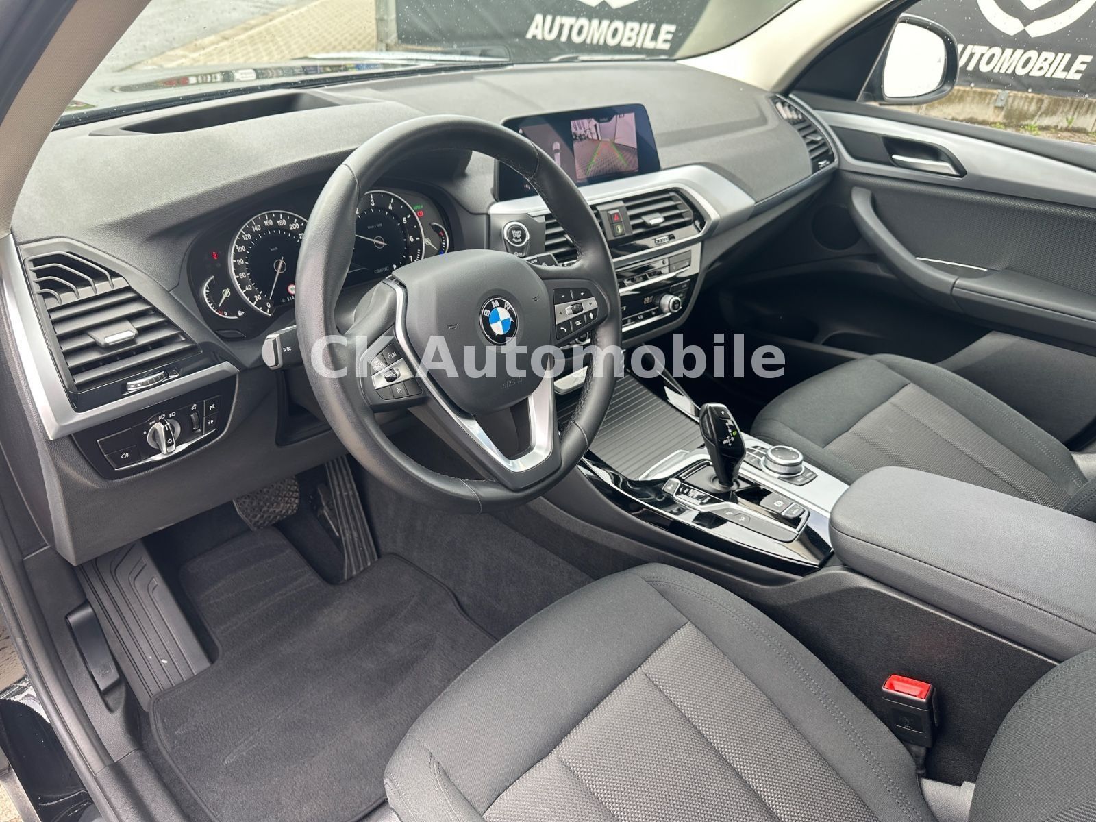 Fahrzeugabbildung BMW X3 xDrive20i Advantage/Navi/Head-Up/LED/Kamera