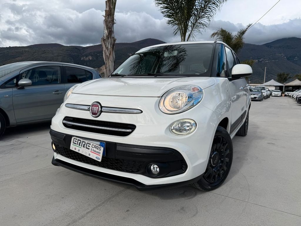 Image of Fiat 500L Urban