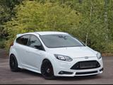 Ford Focus 2,0 EcoBoost ST  - Ford Focus aus 2013: ST