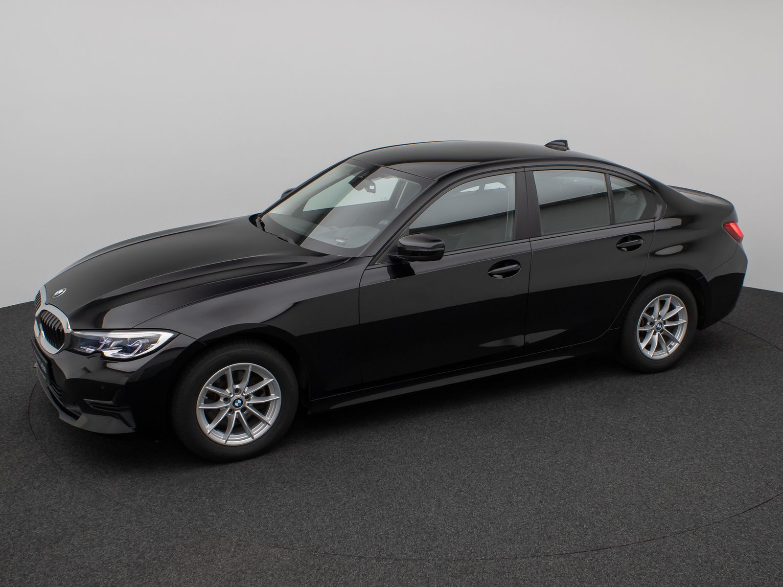 Fahrzeugabbildung BMW 320d Laser HUD DAB HiFi Komfort M Sport Alarm