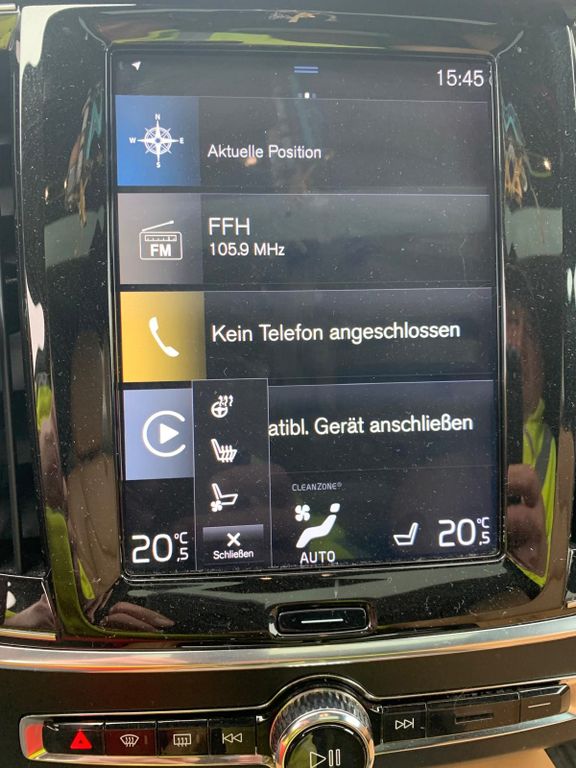 Image of Volvo V90 Cross Country