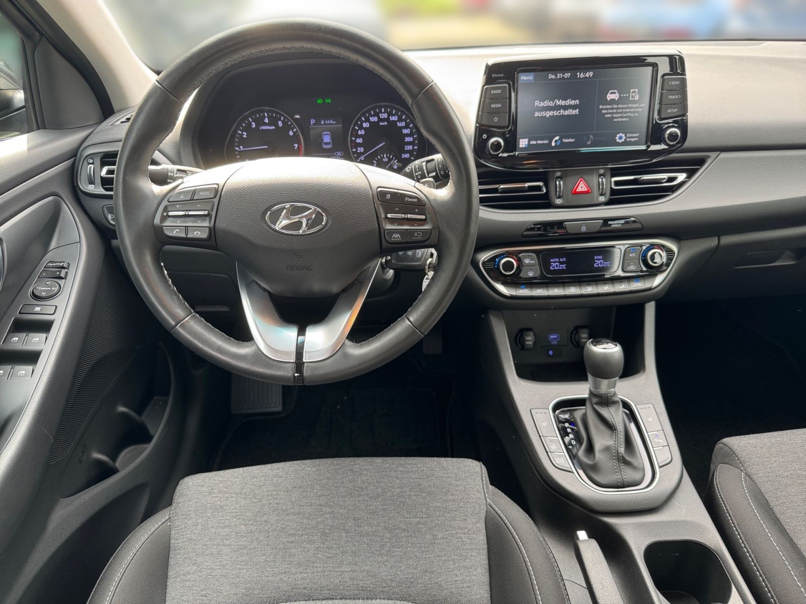 Fahrzeugabbildung Hyundai i30 1.0 T-GDI Trend DCT Mild-Hybrid