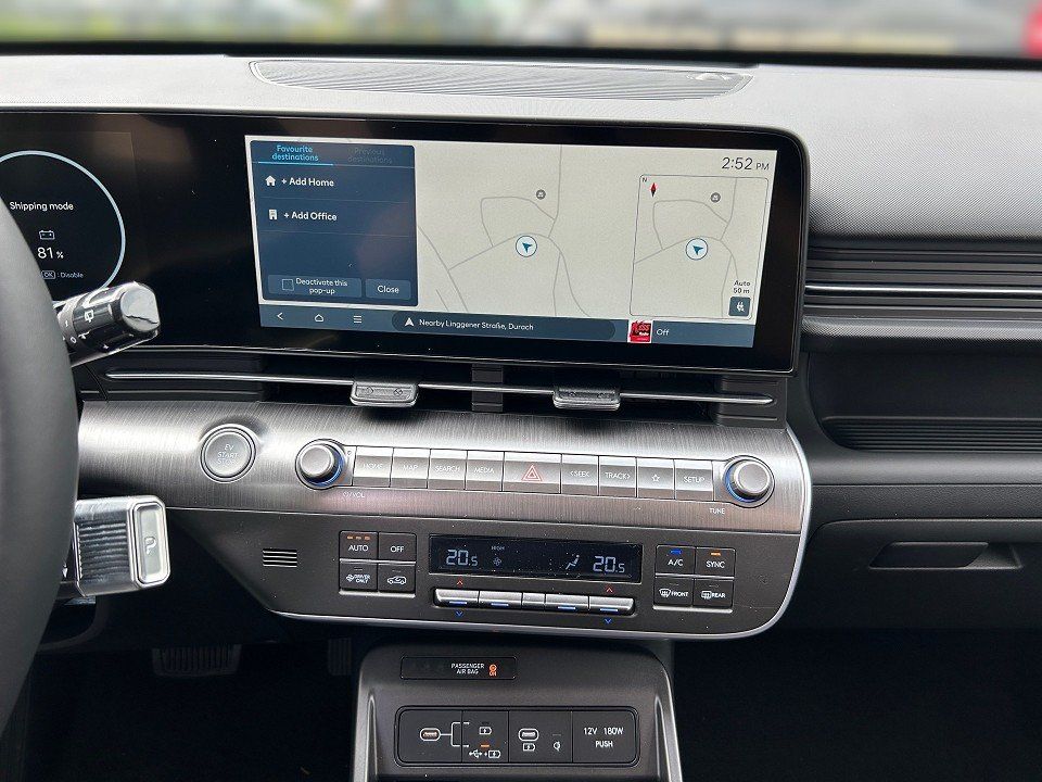 Fahrzeugabbildung Hyundai KONA EV 48kWh TREND ASSIS-P BOSE+V2L 377KM-RANGE