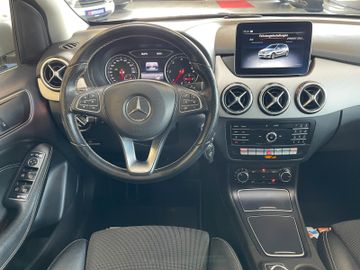 Mercedes-Benz B 220 CDI  d 4Matic *AHK*NAVI*PDC*LED*FERNLASSI