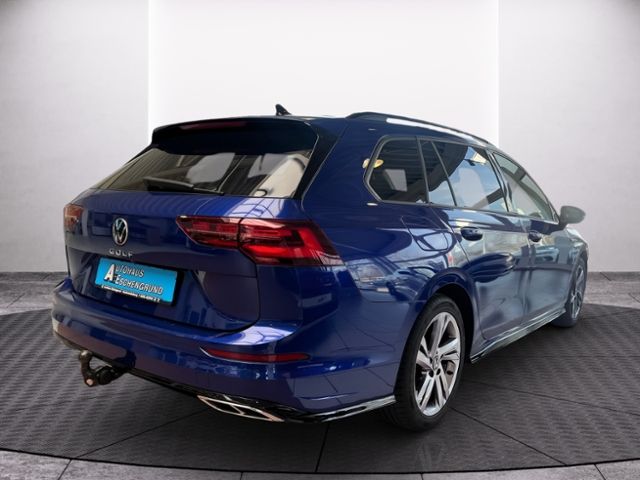 Fahrzeugabbildung Volkswagen Golf Variant VIII 1.5 TSI R-LINE AHK PANO MATRIX