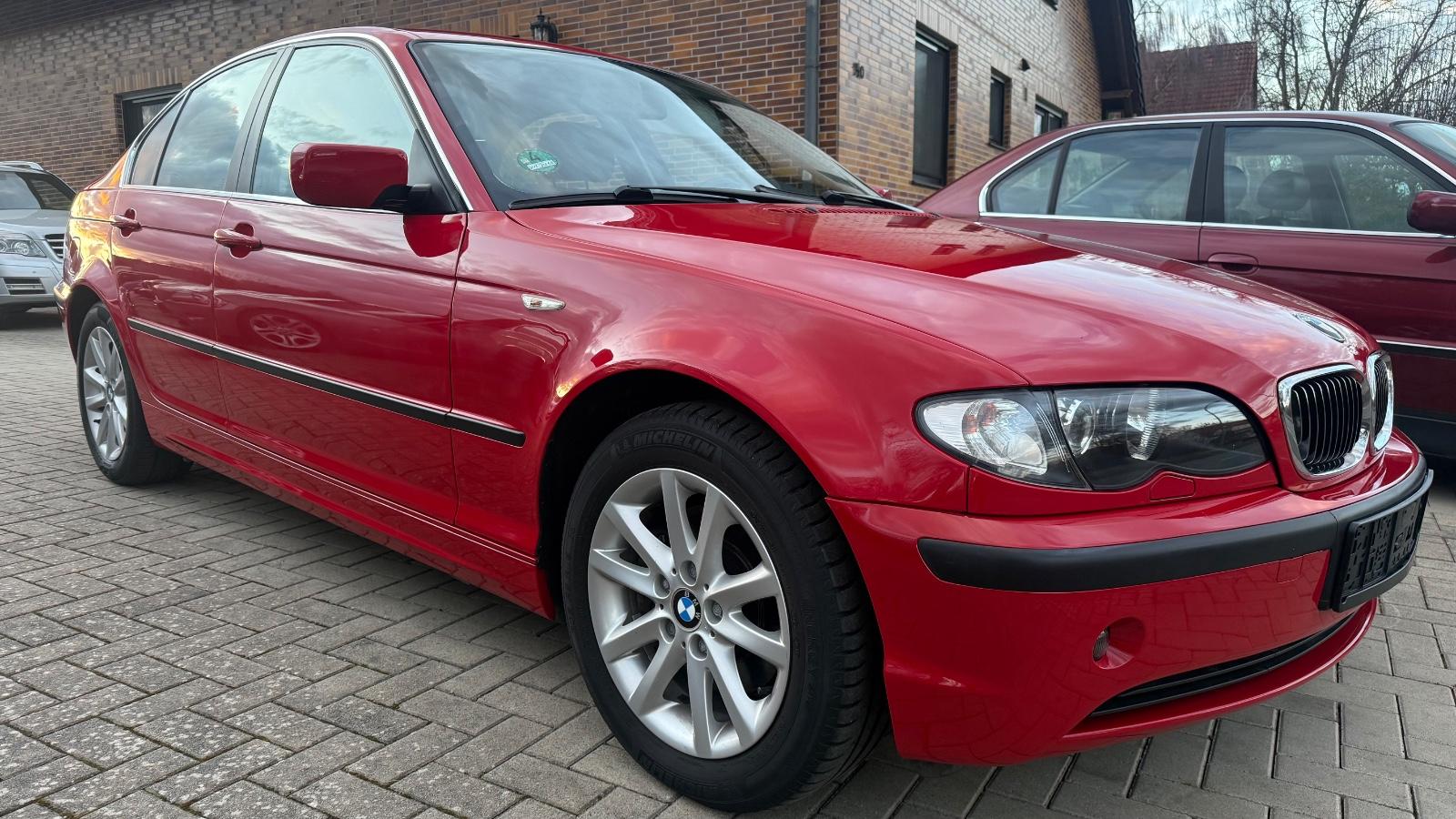 BMW 325i,Klimaautom.GSD,PDC,Tempo,Bi-Xenon,CD