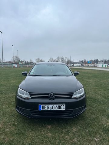 Volkswagen Jetta 1.6 TDI DSG Comfortline Comfortline