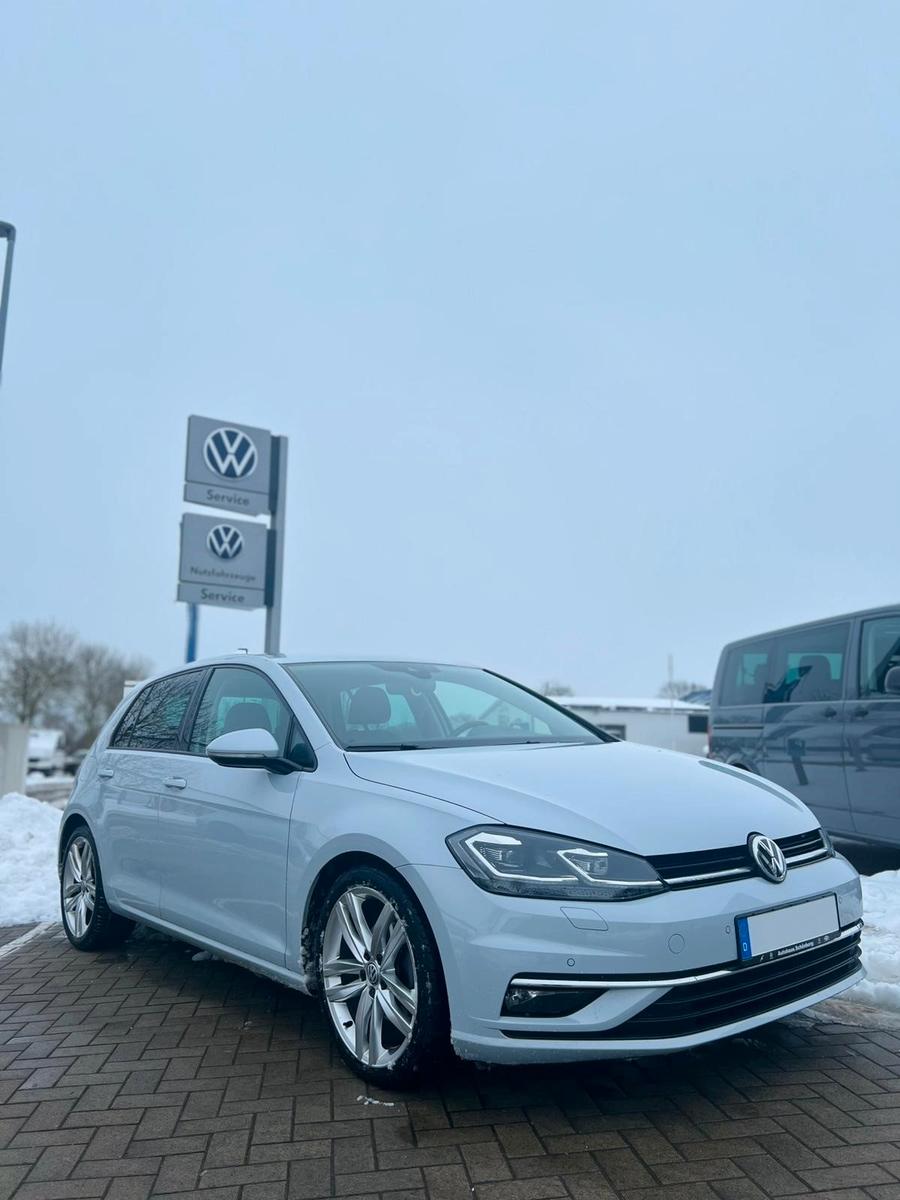 Volkswagen Golf VII Lim. Highline BMT/Start-Stopp