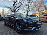 Volkswagen Passat  Alltrack,4x4,Leder,Standhzg,Panoram,Ahk - gebrauchte VW Passat Alltrack aus dem Jahr 2018