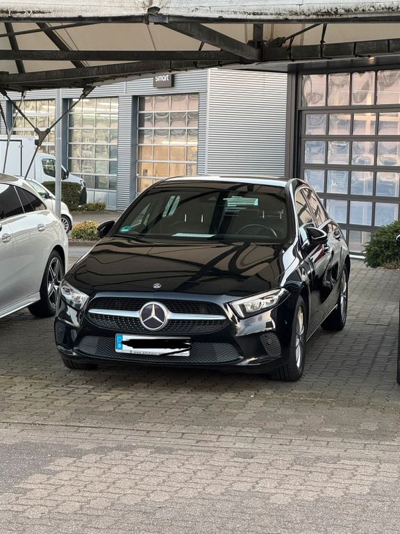 Image of Mercedes-Benz A 180