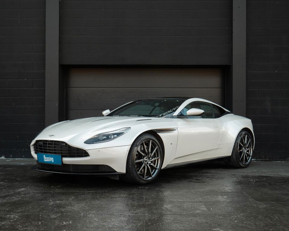 Image of Aston Martin DB11