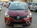 Renault Scenic IV Experience - rote Renault Scenic