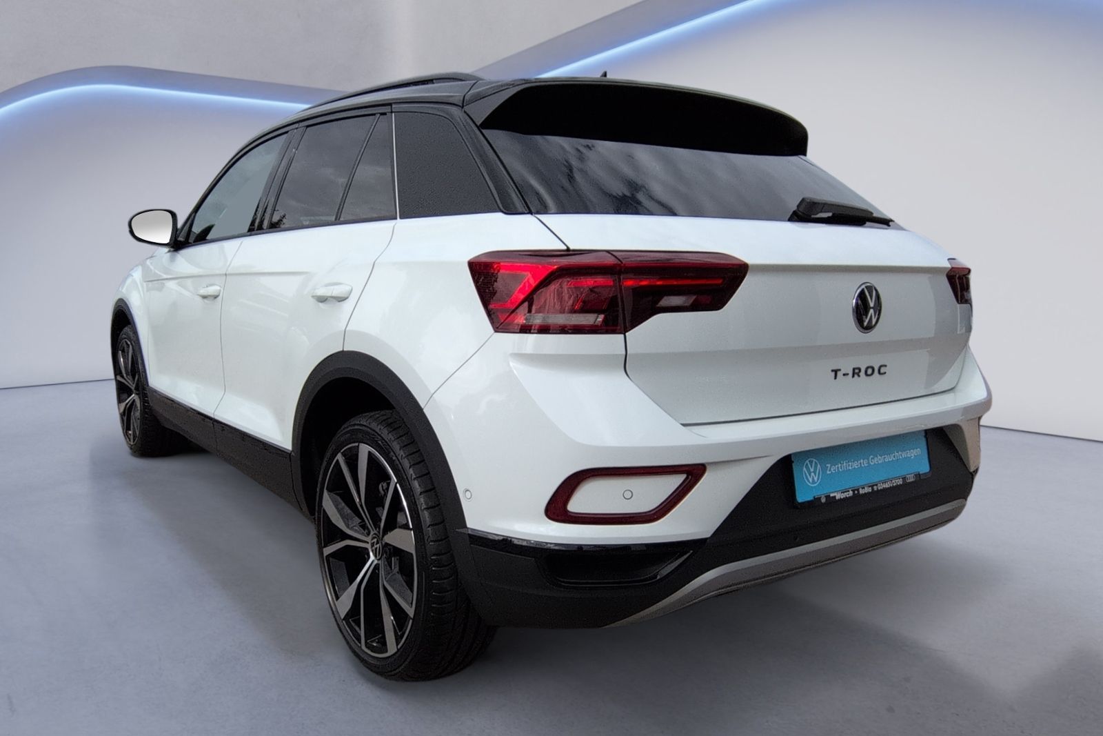 T-Roc Style 2.0 TDI DSG BlackStyle+AHK+RFK+19"+