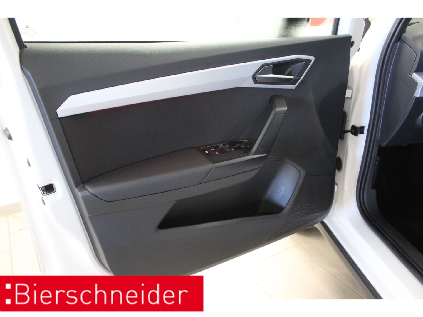 Seat Arona - Bild 10