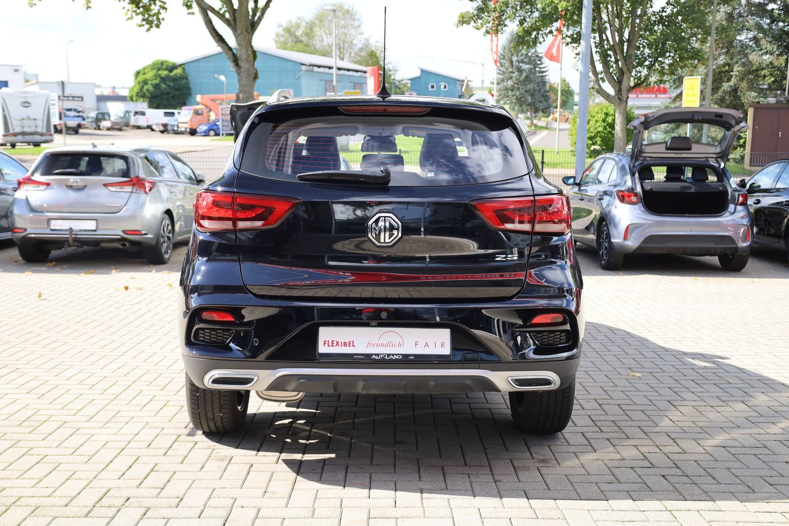 MG ZS