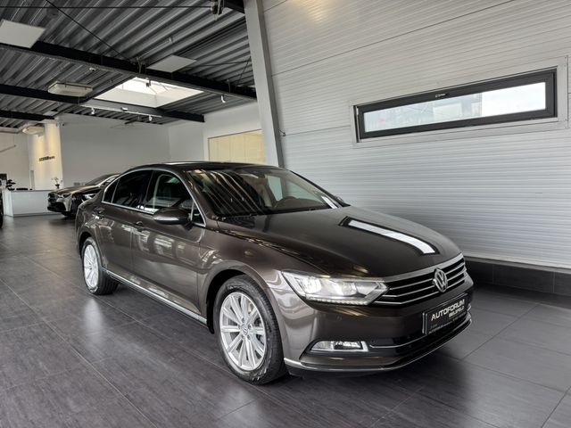 VW Passat 2.0TDI Highline|LED|Navi|Massage|Cam|LM17