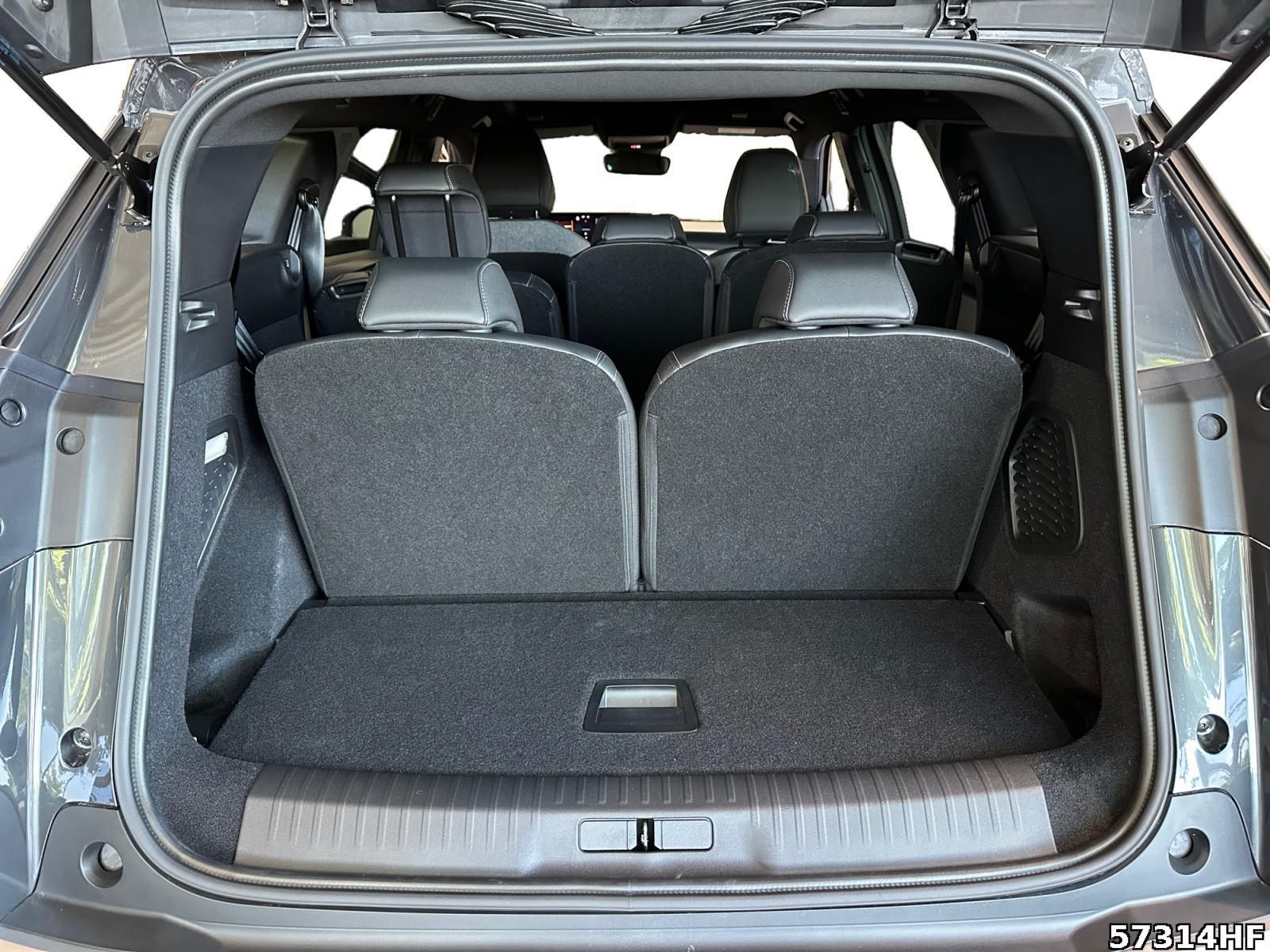 Fahrzeugabbildung Peugeot 5008 Allure Business HYBRID 145 e-DSC6