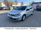 Volkswagen Golf VI Style BlueMotion/BMT*1.HAND*Bi-XENON*TOP - mit Diesel-Antrieb: Gold, Limousine
